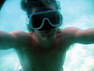 Max under vattnet